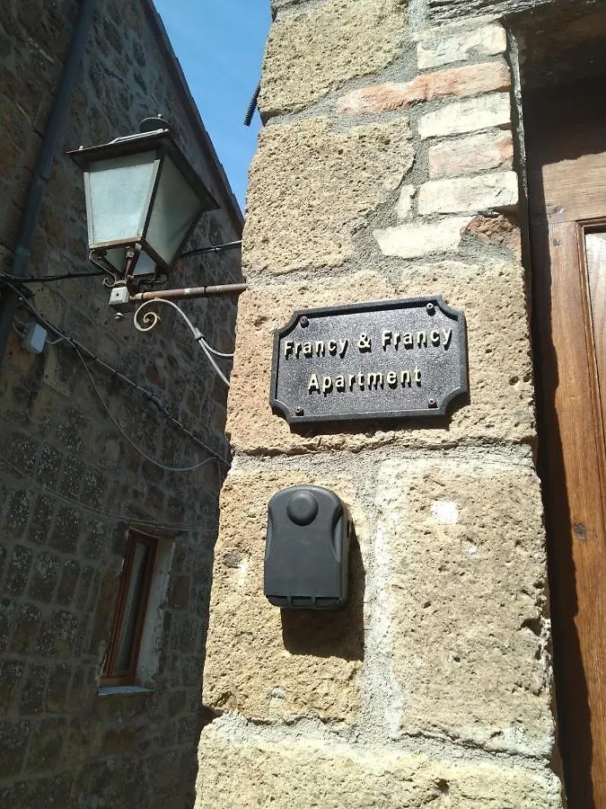 Francy&Francy Apartment Pitigliano